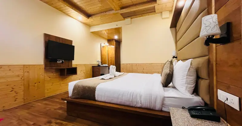 Premium family room Manali – Dashaur Heights